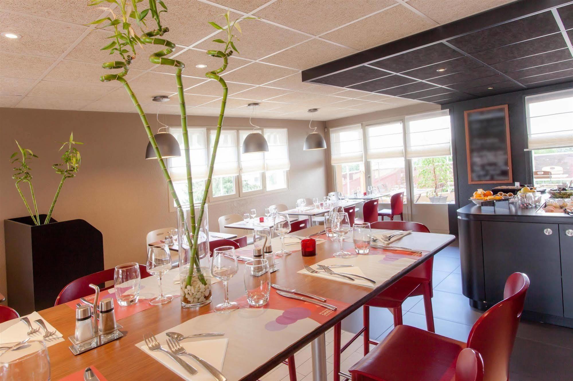 Campanile Rennes Atalante Otel Dış mekan fotoğraf
